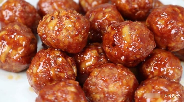 莲藕最好吃做法，比狮子头还香，上桌比红烧肉受欢迎，超简单