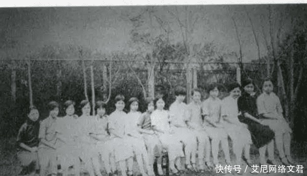 弟弟|张爱玲无语弟弟“没志向”,殊不知她拥有的资源,张子静从未得到