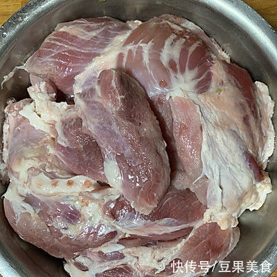 卤肉料|学会这道过年回家餐桌必备酱牛肉，让冬日美味加倍