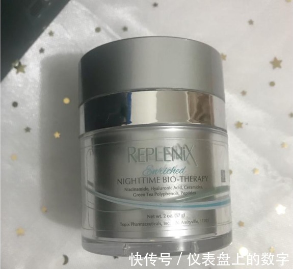 面霜 盘点超火的5款抗老护肤品,40岁女人的最爱,难怪皮肤紧致显年轻!