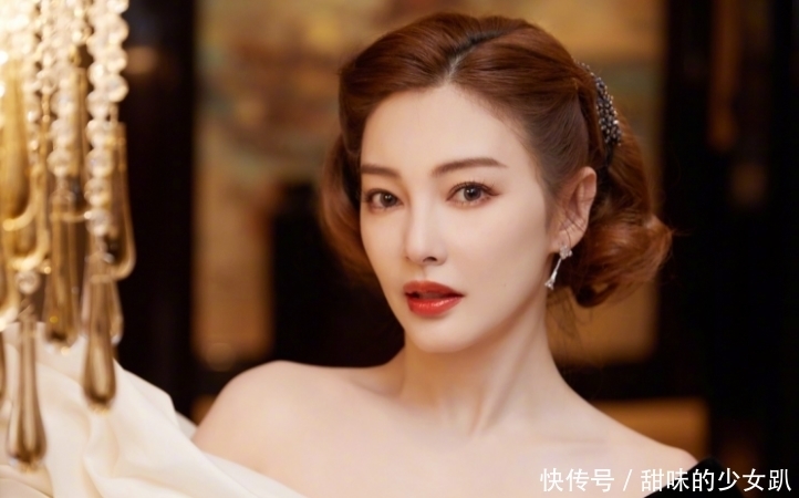 谢娜怀孕缺席《快本》,节目组找来两“新人”常驻,新主持团来袭