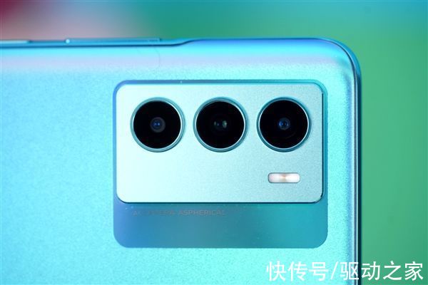 cpu|120Hz高刷+5000大电池 vivo T1电光青图赏