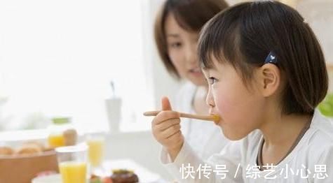 饥饿|孩子是否吃饱,还是在遭受“隐形饥饿”,不能单从孩子的食量上看