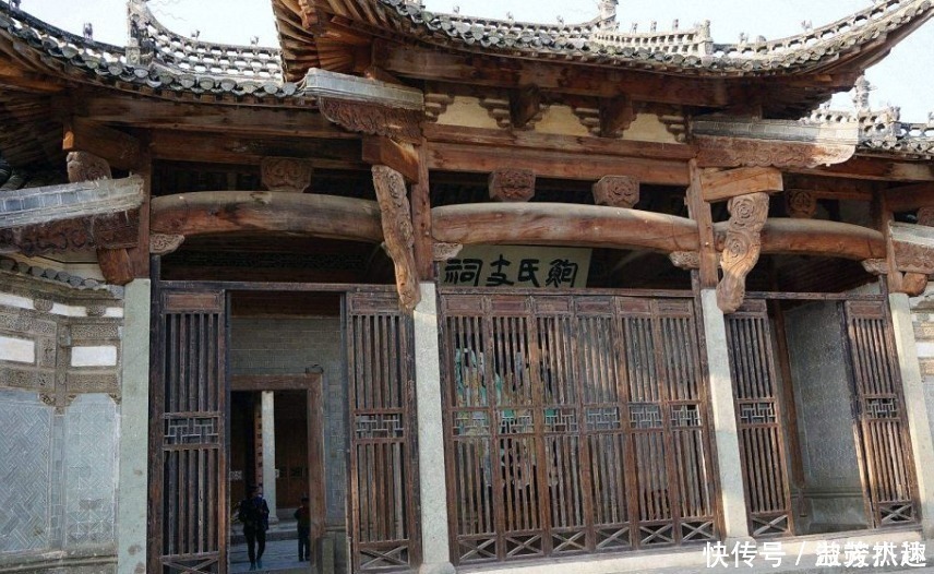 为什么南方到处是祠堂,北方却很少见?背后的原因有这几点