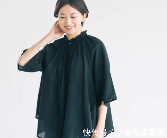 轻熟|日本女士的“轻熟风”职场穿搭，适合四五十岁的年龄，穿出精致