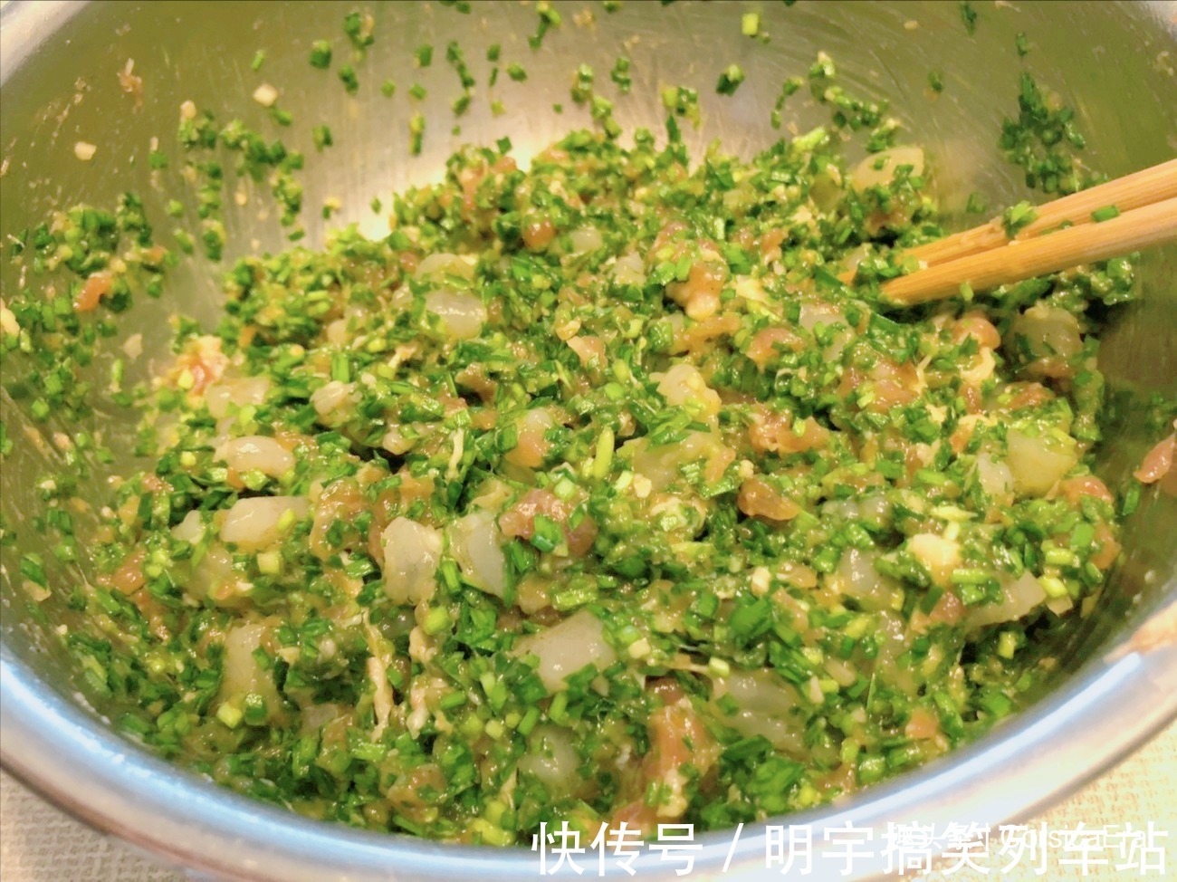 肉馅|头伏到吃饺子,分享8种饺子馅的调法,有荤有素,鲜嫩营养又多汁