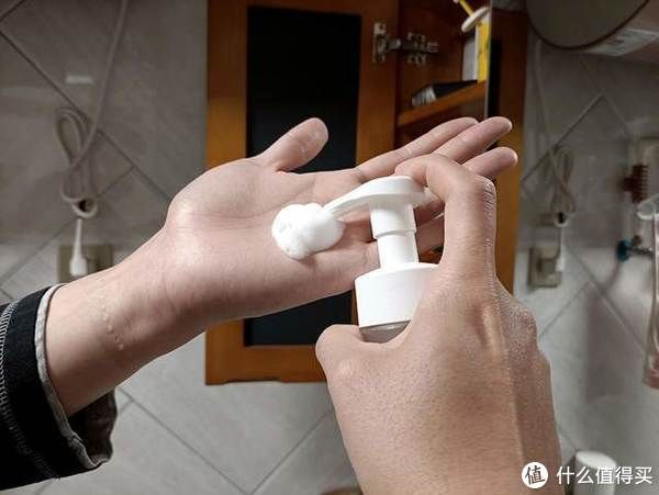 黑科技|告别油腻，年纪再大也得对得起咱这张脸，珂岸玻尿酸男人黑科技