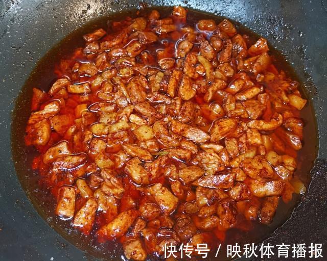 肉臊子夹馍|陕西美食小吃肉臊子,拌面夹馍的正宗做法,看着都让人直流口水