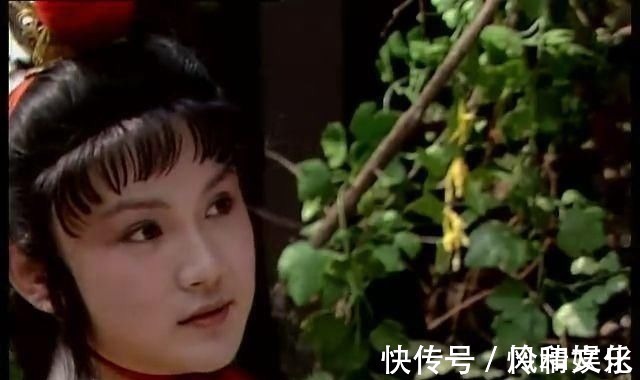 王夫人&宝玉对王夫人的一句称呼,揭开了史湘云在家中的真实身份