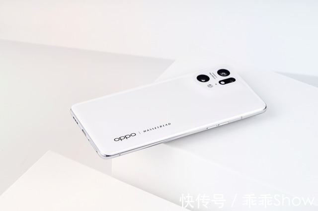 2k+|少见的纯白机身,Find X5 Pro正式发布,影像实力全面升级