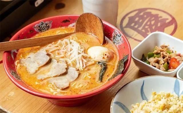 拉面|吃完魔都这20碗地道日式拉面,我暂时不想出国了