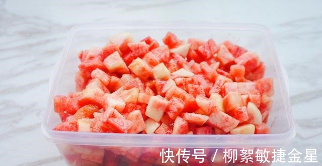 早餐|香甜可口的桃子酱，是夏季的颜色，颜值高无添加，早餐抹面包刚好！