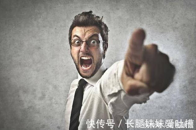 肝脏|“肝毒”太深,“脸上”有3种表现,排除肝毒,按一穴、吃三蔬