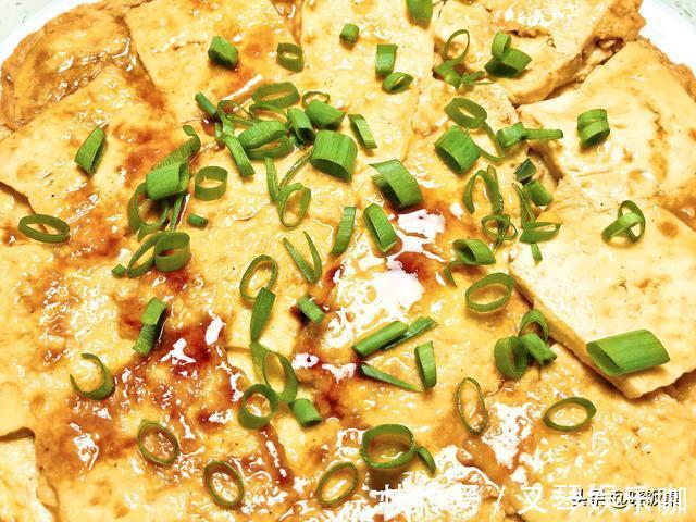 北豆腐|1块豆腐，2个鸡蛋，教你做传统鲁菜锅塌豆腐，嫩滑入味，非常下饭