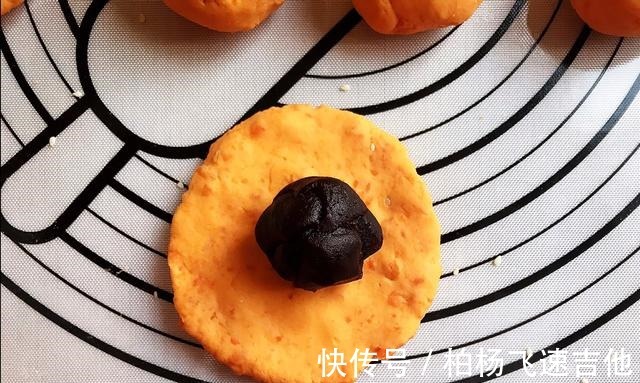 真好吃|红薯跟豆沙的碰撞,做成美味的红薯豆沙饼,香甜软糯真好吃!