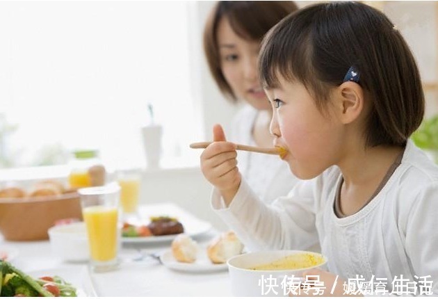 营养均衡|积食耽误孩子长身高?宝妈学会这4招,宝宝身体好长大个