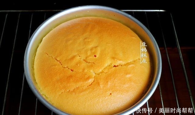 拌均匀|这个蛋糕方子,我家隔3差5做,当早餐太赞了,入口又软又润