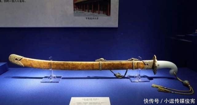 生锈|古代3大顶级名剑:“天下第一剑”来自中国,埋藏地下千年不生锈