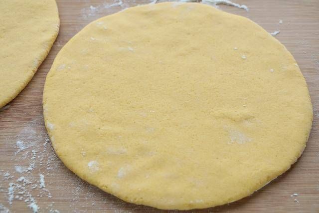  玉米面新吃法，不加一滴油，比发糕好吃，比面包简单，一吃就上瘾