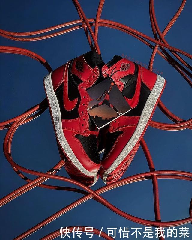 今年AJ1一共发了多少双最贵一双暴跌几万！最便宜的你想不到