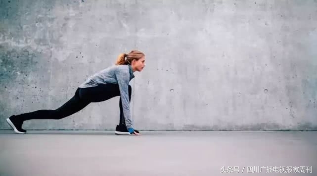 延缓|筋长一寸,寿延十年:7个拉筋术让你延缓衰老,40岁变25岁