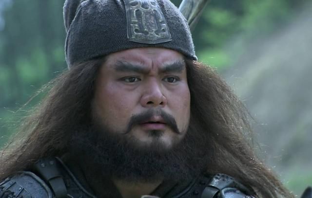 演义|范姜张达刺死张飞,难道张飞没有大帐卫士?还是说被他们买通了?