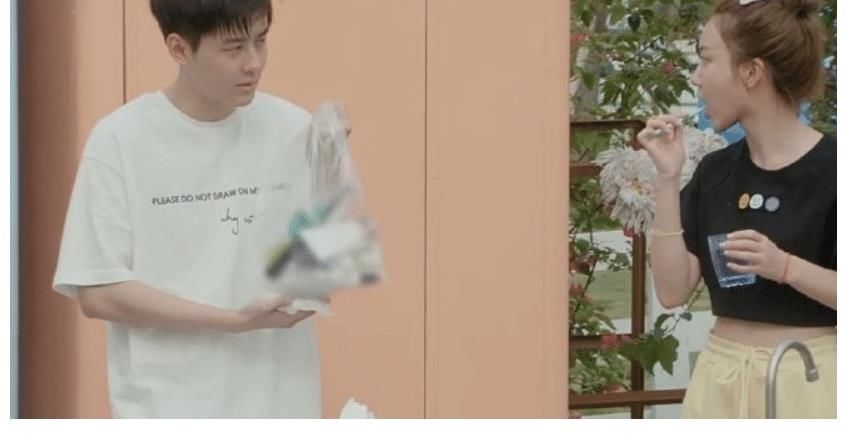 洪成成|《心动的信号》,突然闯进来一个喜欢的,然后对陈思铭那么热烈