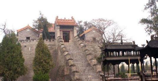 神圣|中国有个地方,很神圣,日本连打13炮全都哑火,日军怕了