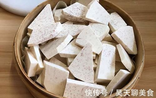 玉米油|喜欢吃香芋的看过来,打成泥搓成条,简单一做,外酥内软不够吃