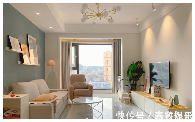 背景墙|她家80平米,还没入住就吸引了一帮邻居参观,简洁大方,太舒服了