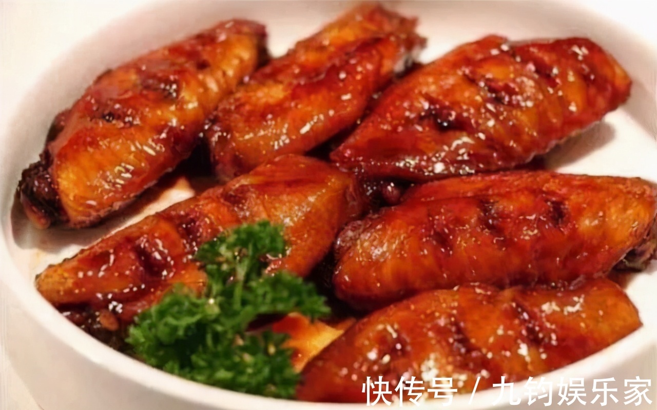 牛蹄|女性想拒绝成为黄脸婆,三种美食不能少,营养美味,补血养气