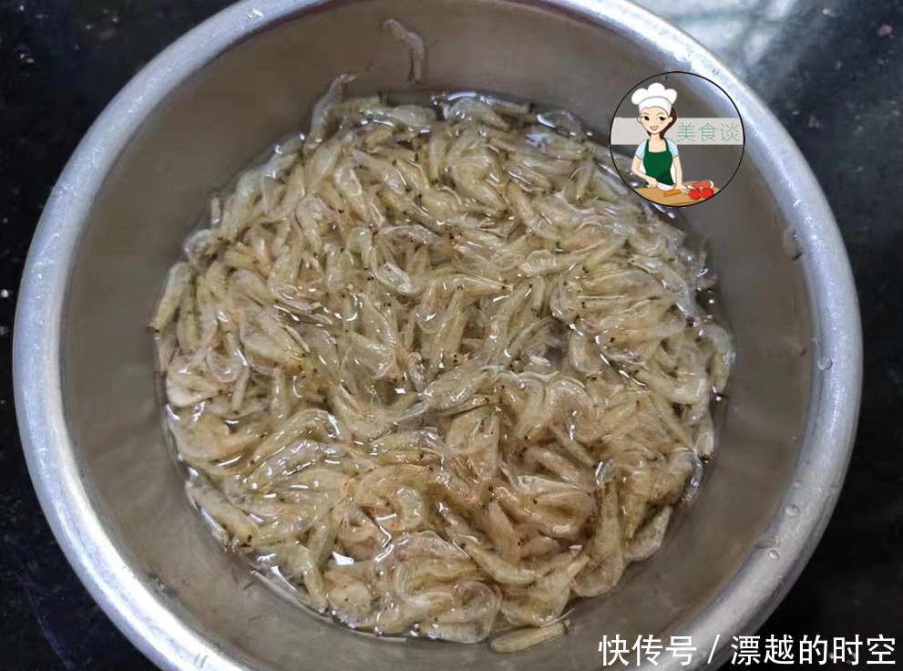 鲜甜|适合秋天吃的一道蒸菜,8分钟上桌,鲜甜补钙,三天两头给孩子做