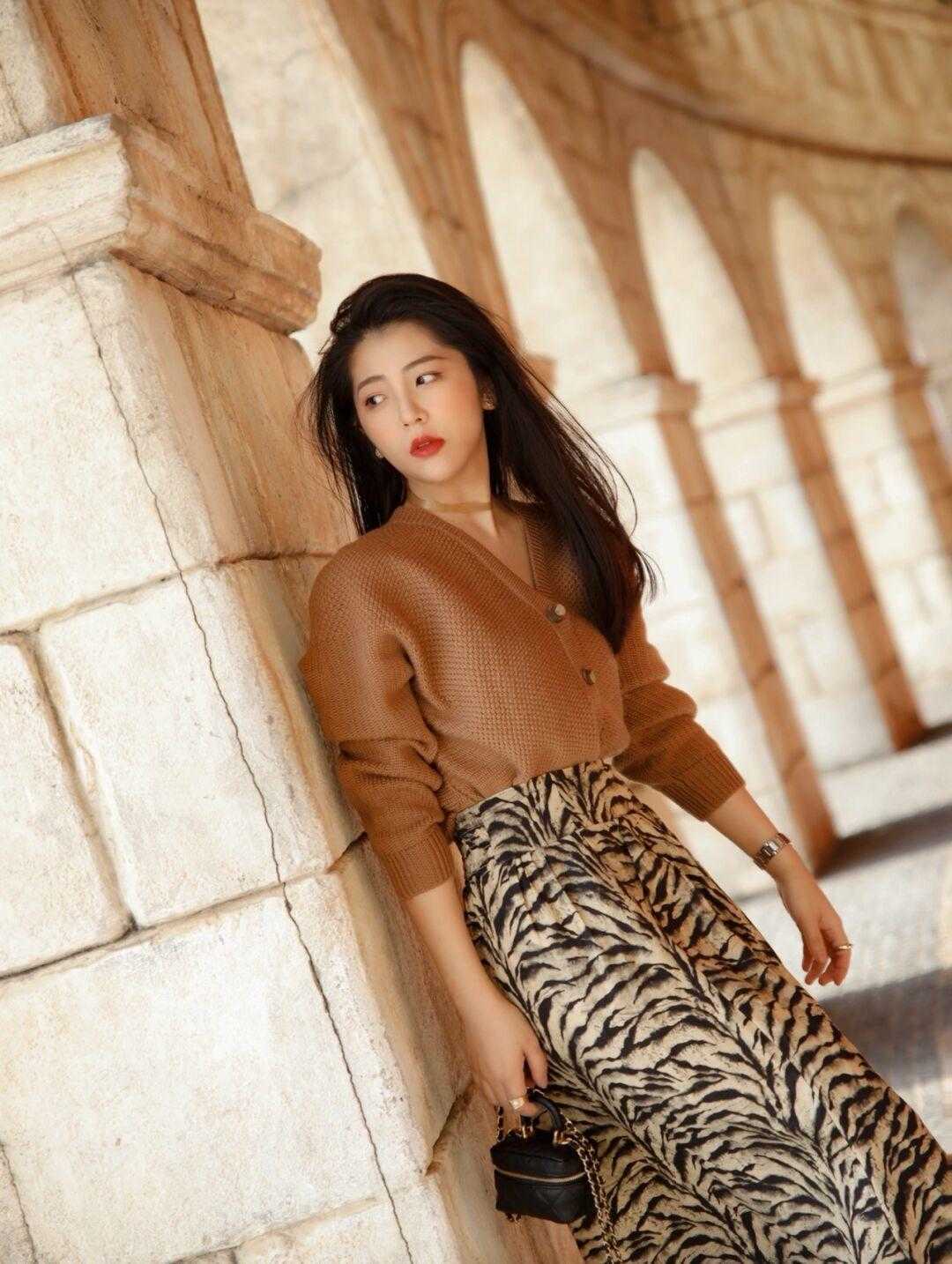 针织衫|时髦精必穿的“针织衫”,推荐你这样搭配,新年不用愁没得穿了!