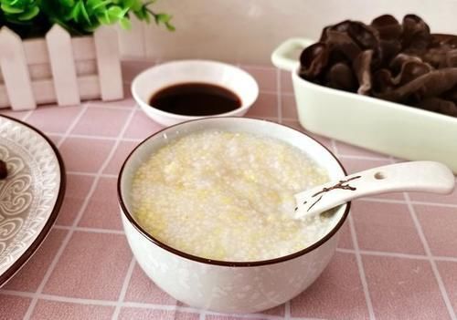 小米、黃米長得像，但作用不同，養(yǎng)胃吃小米還是黃米？吃錯反傷胃