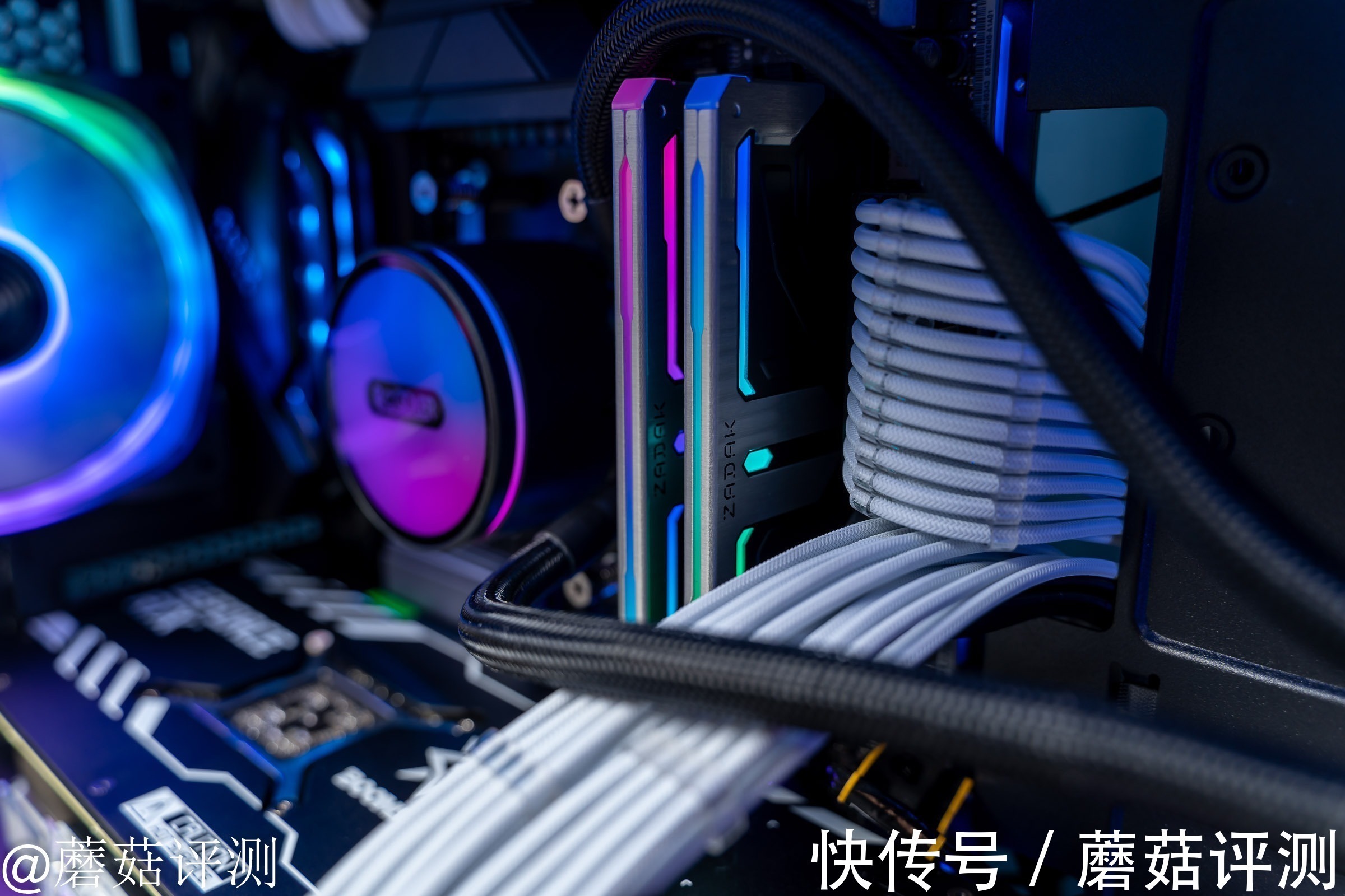 散热片|用料厚道，速度超快！威刚XPG翼龙S70固态硬盘PCIe4.0 测试