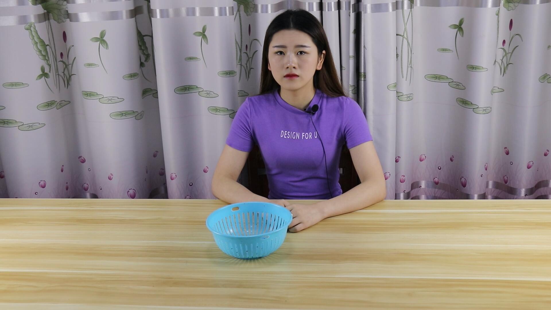 菜篮子又黑又脏，只要用它泡一泡，10分钟就能焕然一新，真实用