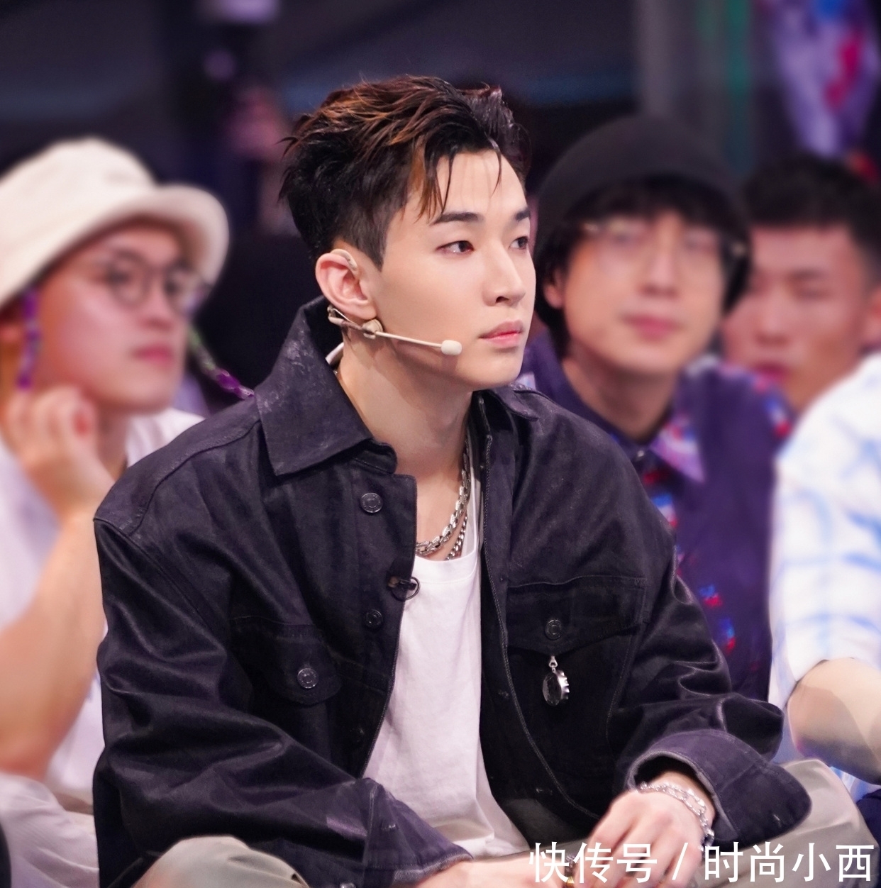 成员|SJM前队长韩庚和忙内刘宪华合体，互动有爱，却引SJ和SJM之争