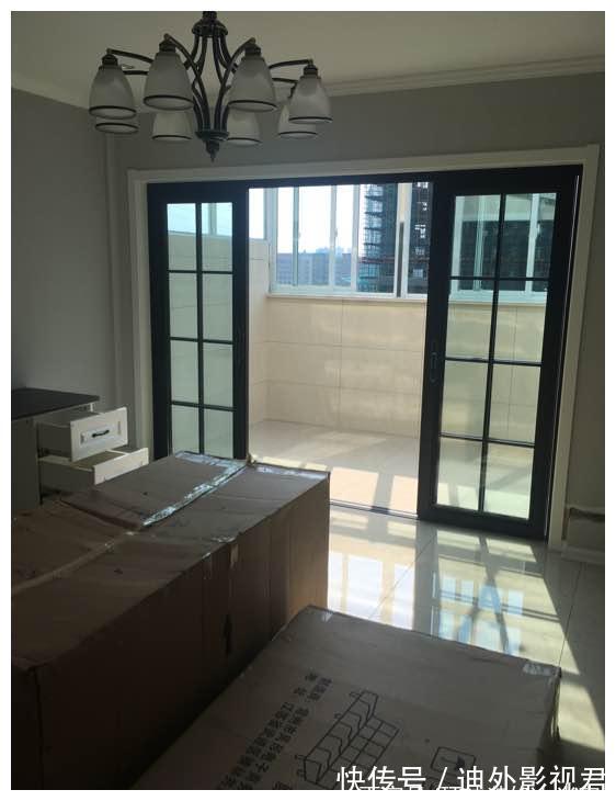 装修|130平复式楼装修结束,放弃了144平的3室2厅,就贪了顶楼的大露台