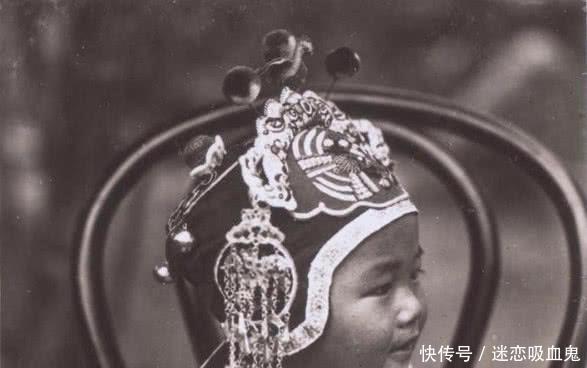 有何|100多年前的老照片,清朝普通人与现代人的生活有何不同!