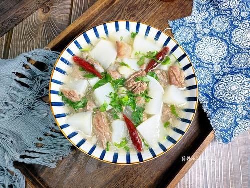  味道|炖牛肉时加入一样食材，牛肉软烂不塞牙，味道鲜香又好吃，美味