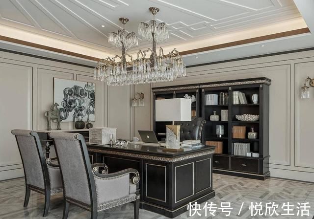 别墅|大气天成的三层别墅,超大露台观景绝佳,村里房子全被比下去