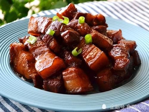 开开心心过大年，餐桌上少不了的下酒菜，色泽诱人特美味，可口！