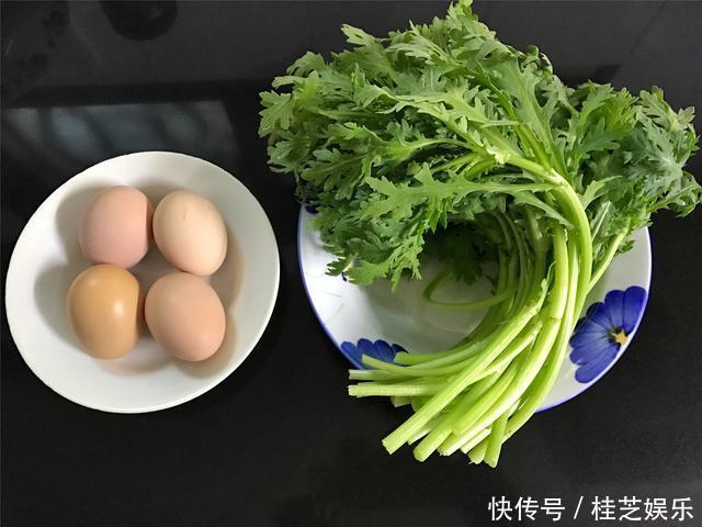 冬天要多吃此素菜,2块钱一把,简单一炒,鲜香美味,好吃又营养