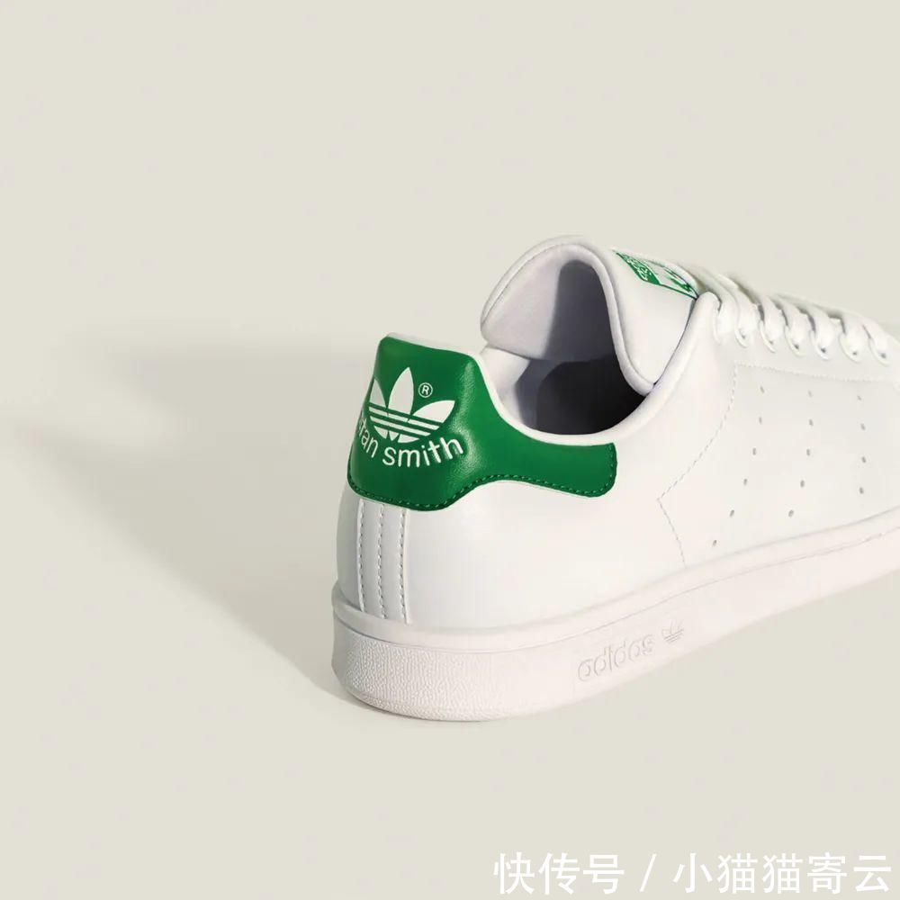 侃爷竟和奥巴马撞鞋了!都五十年了,明星们还在抢着穿这双鞋!