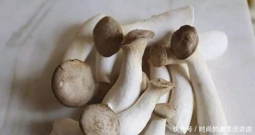 买杏鲍菇时，别再只挑大的，牢记4个特征，轻松挑到好杏鲍菇
