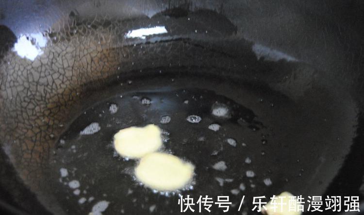 可口|板栗烧鸡,让软糯香甜和咸香可口同时拥有!快来学学吧!
