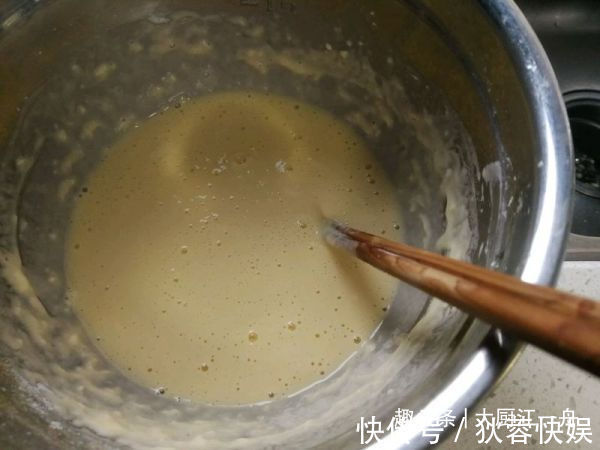 正确做法|椒盐蘑菇要不要焯水,很多人做错了,难怪不酥脆,教你正确做法