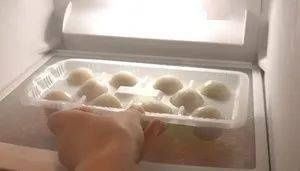 【食谱】脆皮汤圆！一口嘎嘣嘎嘣脆！满满香浓巧克力！美味~