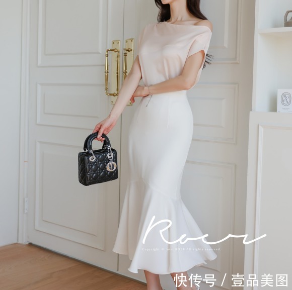 时尚|女神孙允珠时尚搭配:荧光驼色淡粉斜肩白瓷鱼尾裙