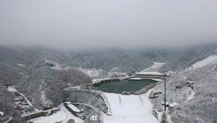 雪后济南九如山好美